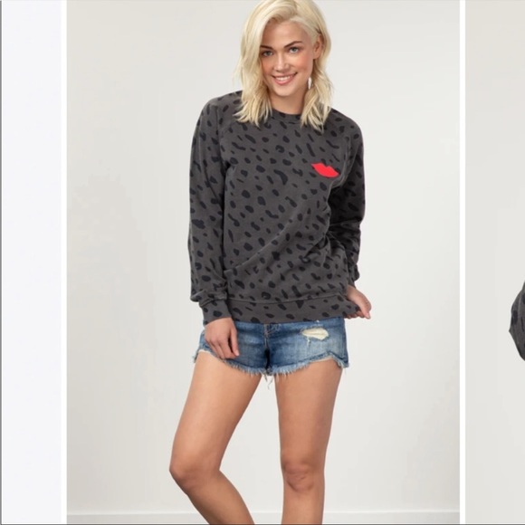 Clare V Gray and Red Women's Sweater - Picture 2 of 7